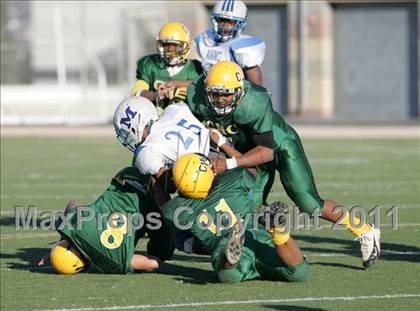 Thumbnail 2 in Community Harvest vs. Animo Robinson (LACS 8 Man Final) photogallery.