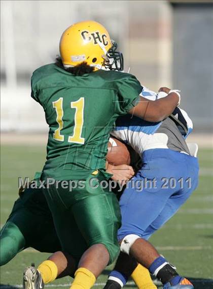 Thumbnail 2 in Community Harvest vs. Animo Robinson (LACS 8 Man Final) photogallery.