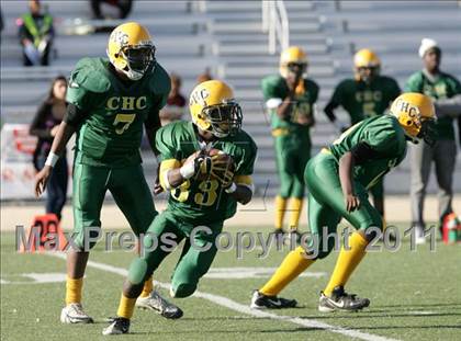 Thumbnail 2 in Community Harvest vs. Animo Robinson (LACS 8 Man Final) photogallery.