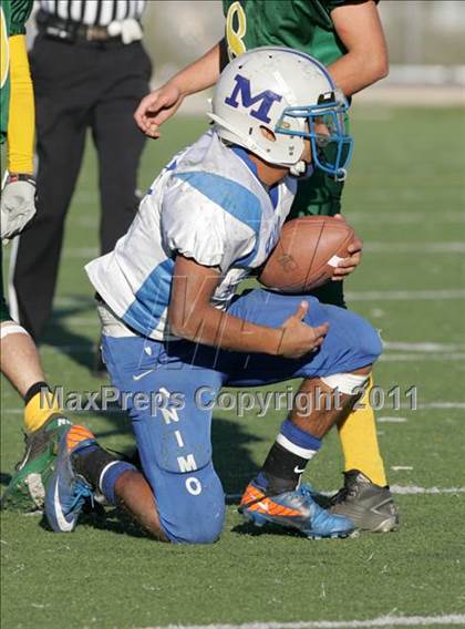 Thumbnail 3 in Community Harvest vs. Animo Robinson (LACS 8 Man Final) photogallery.