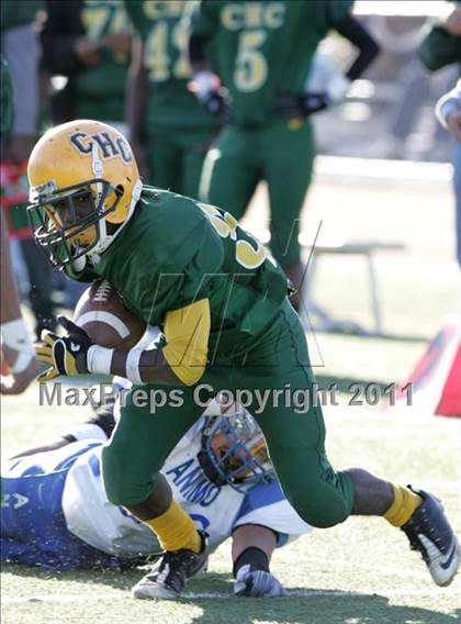 Thumbnail 3 in Community Harvest vs. Animo Robinson (LACS 8 Man Final) photogallery.