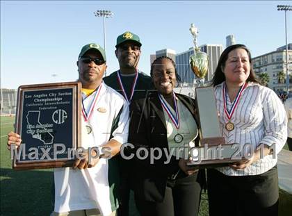 Thumbnail 1 in Community Harvest vs. Animo Robinson (LACS 8 Man Final) photogallery.