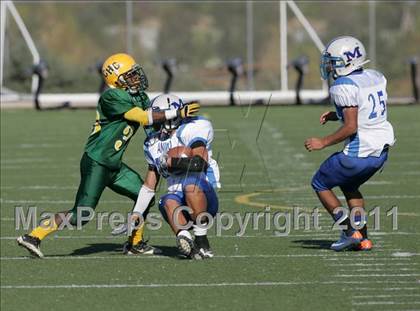 Thumbnail 1 in Community Harvest vs. Animo Robinson (LACS 8 Man Final) photogallery.