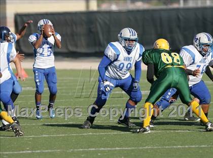 Thumbnail 1 in Community Harvest vs. Animo Robinson (LACS 8 Man Final) photogallery.