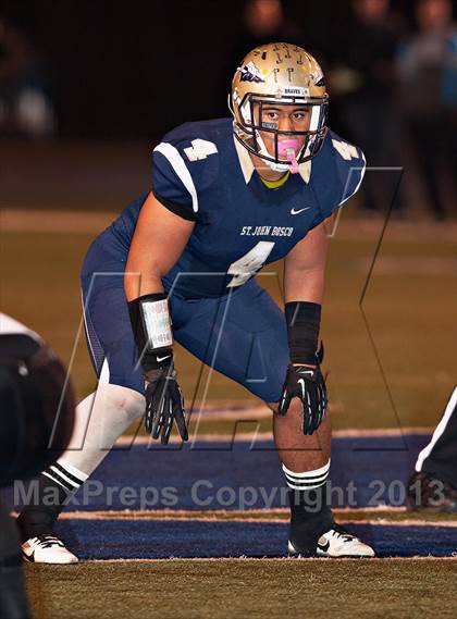 Thumbnail 3 in Centennial vs. St. John Bosco (CIF SoCal Regional Open Division Final) photogallery.