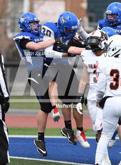 Thumbnail 3 in McKinley vs. Kenmore West photogallery.