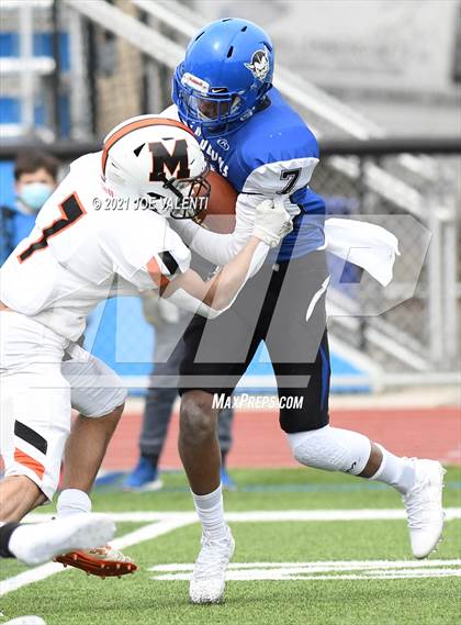 Thumbnail 1 in McKinley vs. Kenmore West photogallery.
