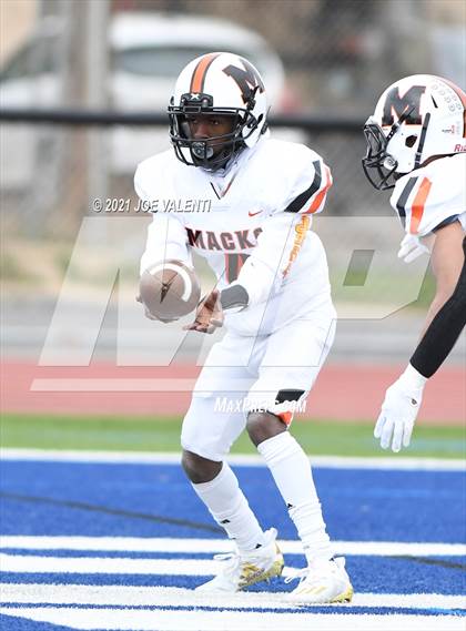 Thumbnail 1 in McKinley vs. Kenmore West photogallery.