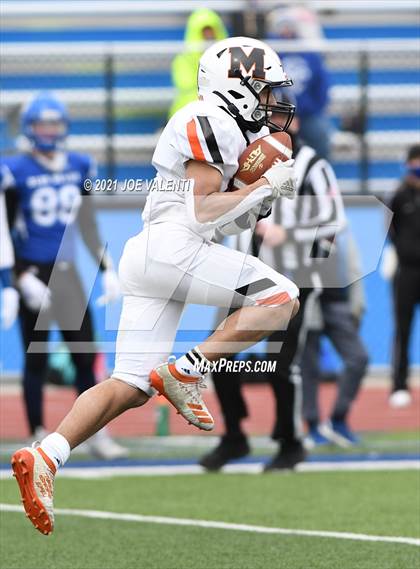 Thumbnail 2 in McKinley vs. Kenmore West photogallery.