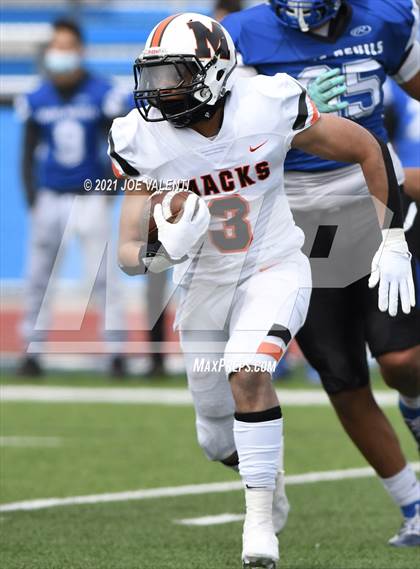 Thumbnail 3 in McKinley vs. Kenmore West photogallery.