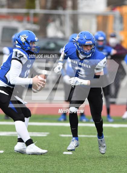 Thumbnail 3 in McKinley vs. Kenmore West photogallery.