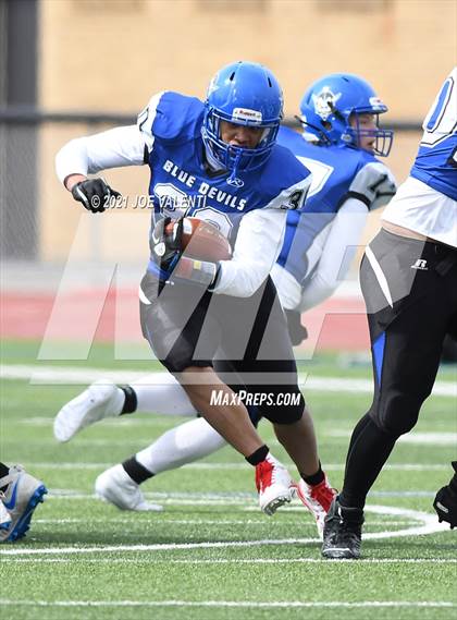 Thumbnail 1 in McKinley vs. Kenmore West photogallery.