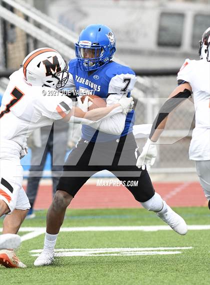 Thumbnail 2 in McKinley vs. Kenmore West photogallery.