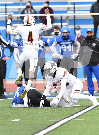 Thumbnail 1 in McKinley vs. Kenmore West photogallery.
