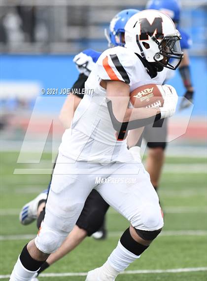 Thumbnail 2 in McKinley vs. Kenmore West photogallery.
