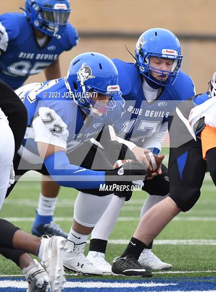 Thumbnail 2 in McKinley vs. Kenmore West photogallery.