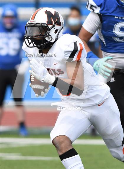 Thumbnail 2 in McKinley vs. Kenmore West photogallery.