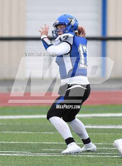 Thumbnail 3 in McKinley vs. Kenmore West photogallery.
