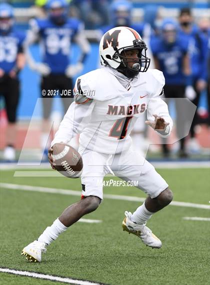 Thumbnail 3 in McKinley vs. Kenmore West photogallery.
