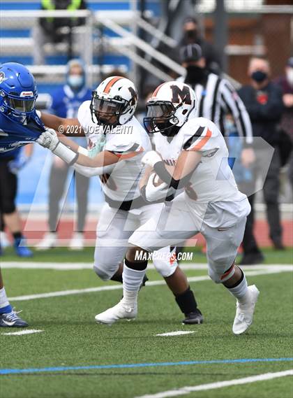 Thumbnail 2 in McKinley vs. Kenmore West photogallery.