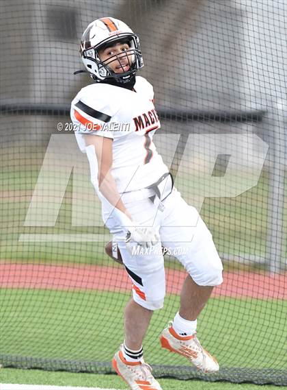Thumbnail 3 in McKinley vs. Kenmore West photogallery.