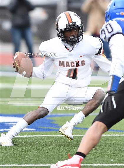 Thumbnail 1 in McKinley vs. Kenmore West photogallery.
