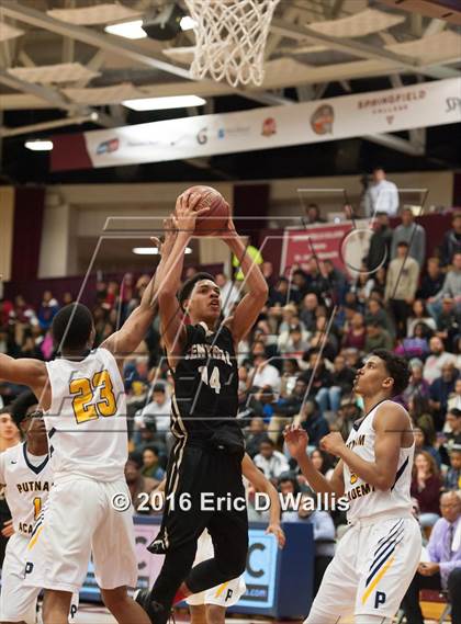 Thumbnail 1 in Putnam Vo-Tech vs. Central (Spalding Hoophall Classic) photogallery.