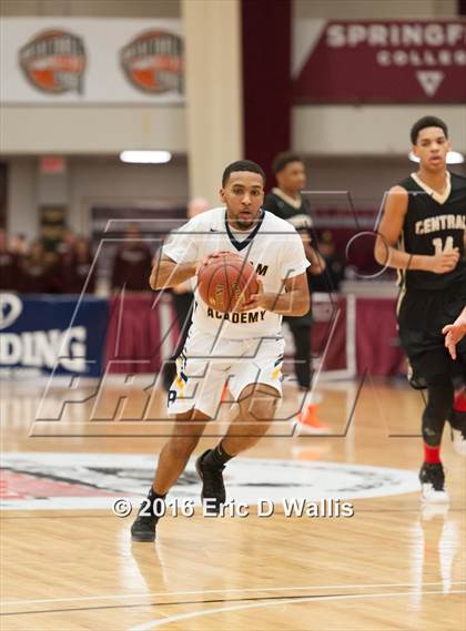 Thumbnail 1 in Putnam Vo-Tech vs. Central (Spalding Hoophall Classic) photogallery.