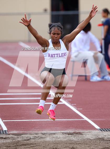 Thumbnail 1 in Devon Allen Invitational  (Long Jump) photogallery.