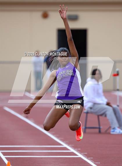 Thumbnail 3 in Devon Allen Invitational  (Long Jump) photogallery.