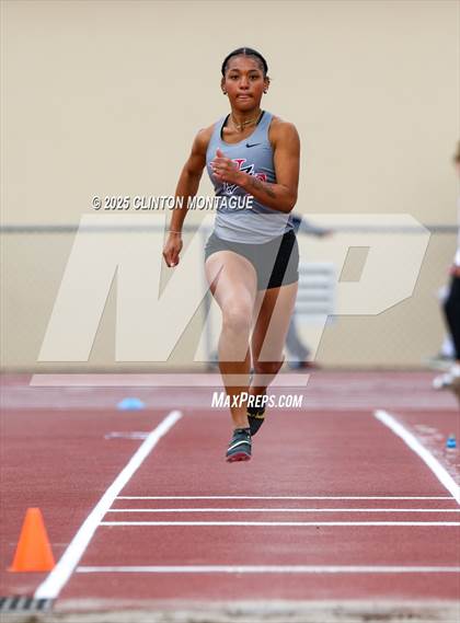 Thumbnail 3 in Devon Allen Invitational  (Long Jump) photogallery.