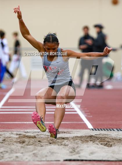 Thumbnail 3 in Devon Allen Invitational  (Long Jump) photogallery.