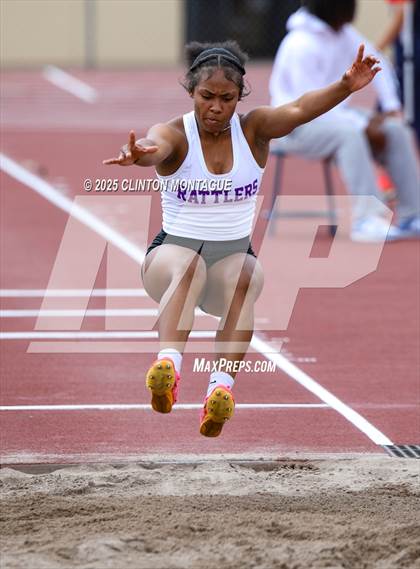 Thumbnail 2 in Devon Allen Invitational  (Long Jump) photogallery.