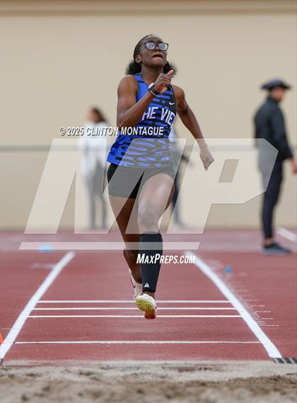 Thumbnail 2 in Devon Allen Invitational  (Long Jump) photogallery.
