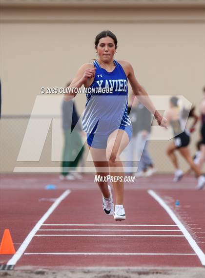 Thumbnail 2 in Devon Allen Invitational  (Long Jump) photogallery.