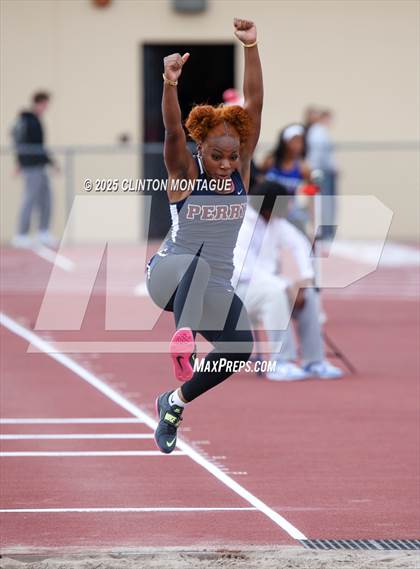 Thumbnail 2 in Devon Allen Invitational  (Long Jump) photogallery.