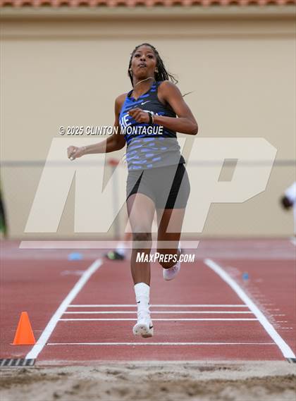 Thumbnail 2 in Devon Allen Invitational  (Long Jump) photogallery.