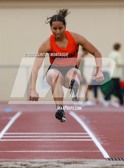 Thumbnail 2 in Devon Allen Invitational  (Long Jump) photogallery.