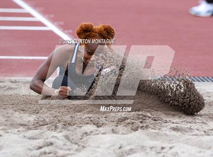 Thumbnail 1 in Devon Allen Invitational  (Long Jump) photogallery.