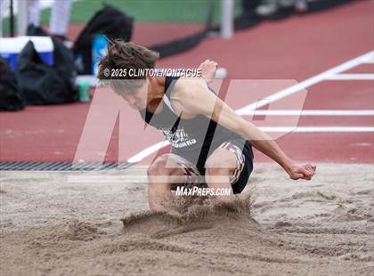 Thumbnail 3 in Devon Allen Invitational  (Long Jump) photogallery.