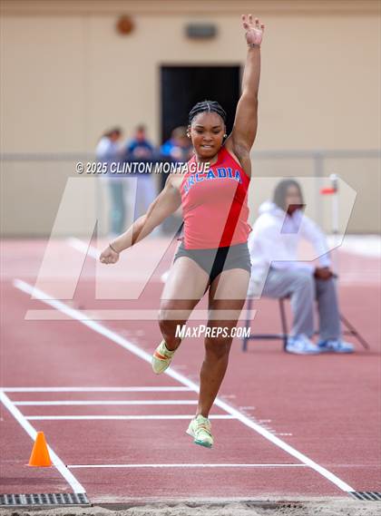 Thumbnail 1 in Devon Allen Invitational  (Long Jump) photogallery.
