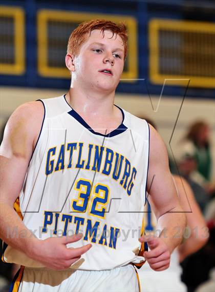 Thumbnail 2 in Carter @ Gatlinburg-Pittman photogallery.