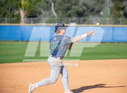 Thumbnail 3 in La Costa Canyon @ Rancho Bernardo photogallery.
