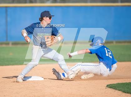 Thumbnail 3 in La Costa Canyon @ Rancho Bernardo photogallery.