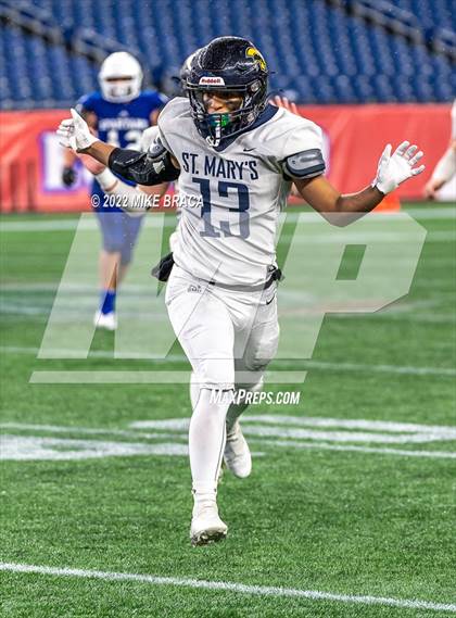 Thumbnail 3 in St. Mary's vs Stoneham (MIAA Division 6 State Final) photogallery.