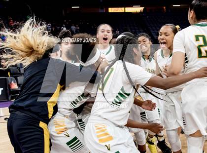 Thumbnail 2 in Mater Dei @ Vanden (CIF State D2 Final) photogallery.