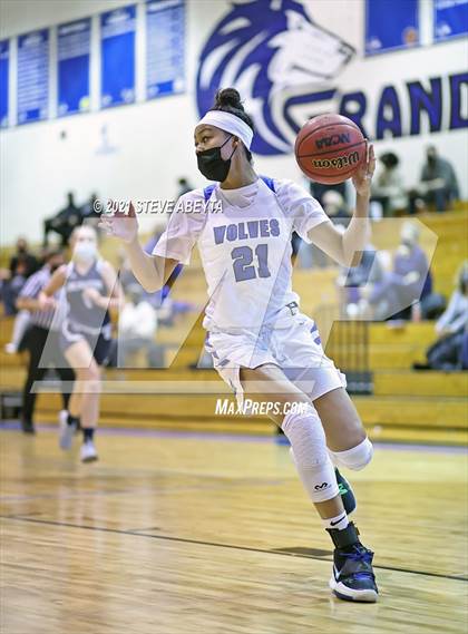 Thumbnail 1 in Columbine @ Grandview (CHSAA 5A Sweet 16) photogallery.