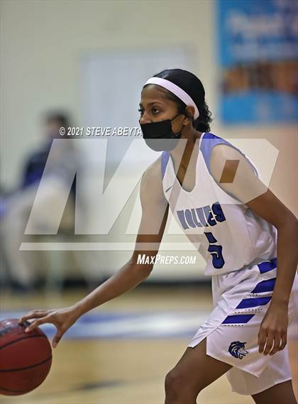 Thumbnail 2 in Columbine @ Grandview (CHSAA 5A Sweet 16) photogallery.