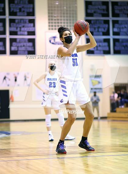 Thumbnail 1 in Columbine @ Grandview (CHSAA 5A Sweet 16) photogallery.