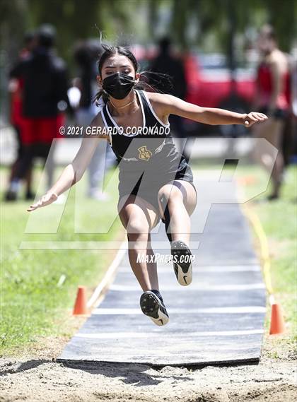 Thumbnail 3 in WAC Championships photogallery.